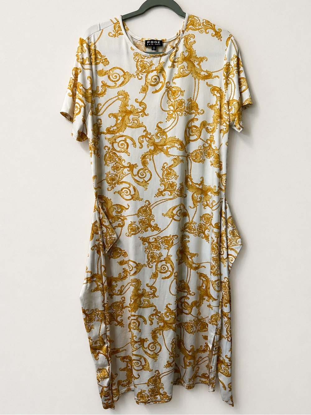 Poof New York Gold Baroque Chain Print Dress Plus Size 2X Short Sleeve Side Slit - Picture 2 of 9